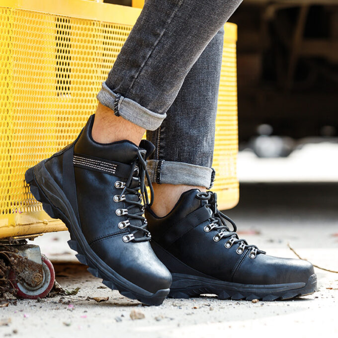 Adamant 915 Safety Trainers Shoes