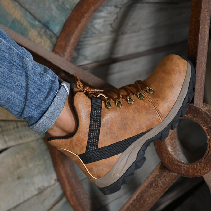 Adamant 915 Safety Trainers Shoes