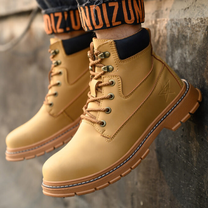 Armour 916 Safety Trainers Shoes
