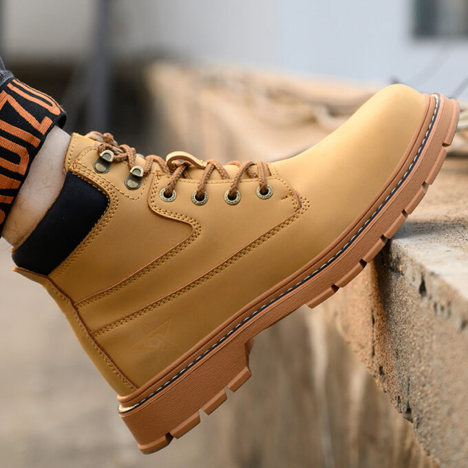 Armour 916 Safety Trainers Shoes