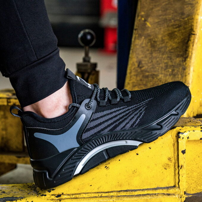 Vertext 661 Safety Trainers Shoes