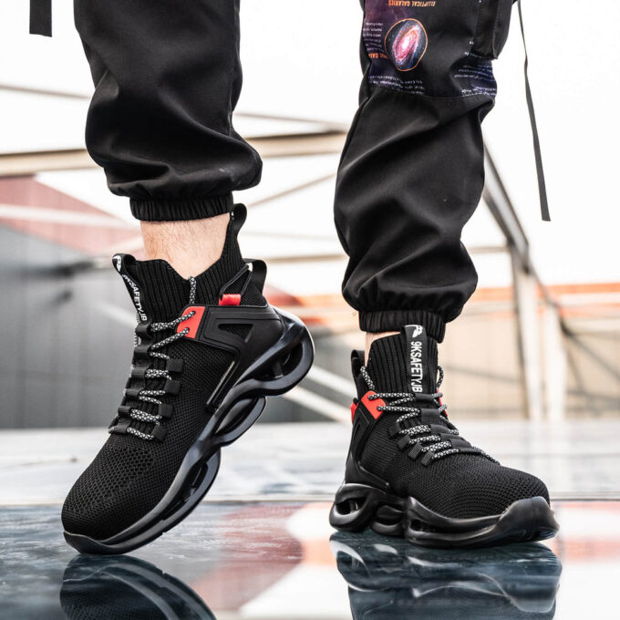 Flying 675 Comfortable High-Top Steel Toe Shoes